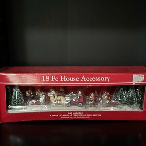 Vintage Holiday Village 18-Piece House Accessory Set